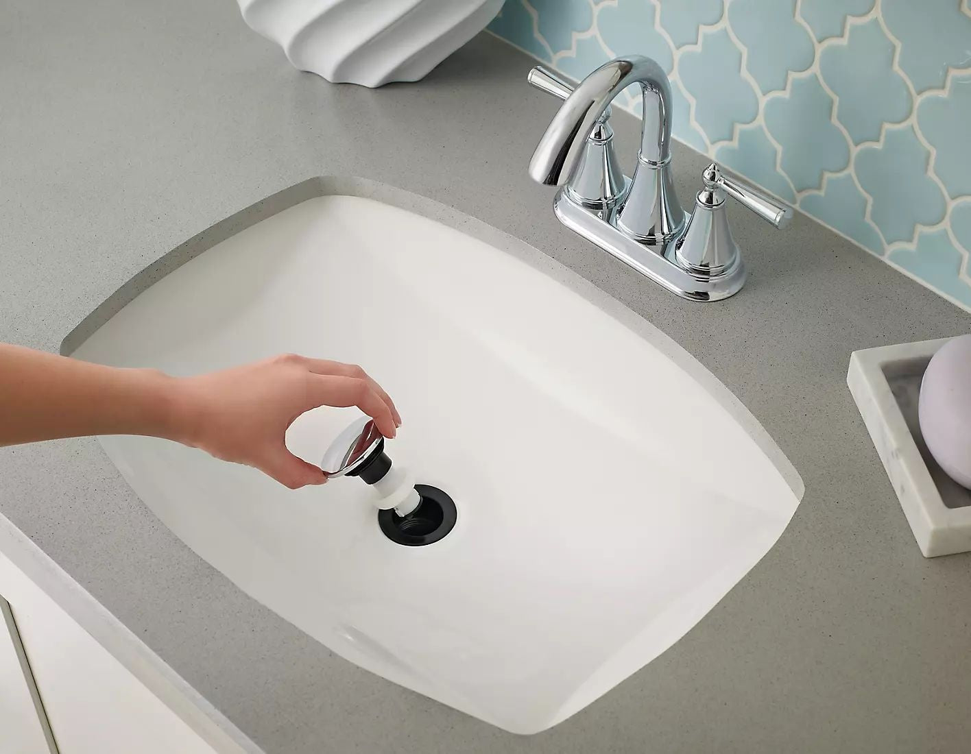 Matlock Single Control Bathroom Sink Faucet, Chrome V5U0 - product image 7