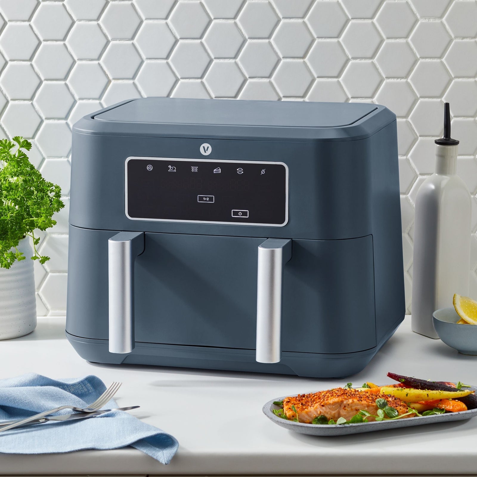 Colour Series 9-qt Trizone Air Fryer, 9-qt M9I5 - product image 5