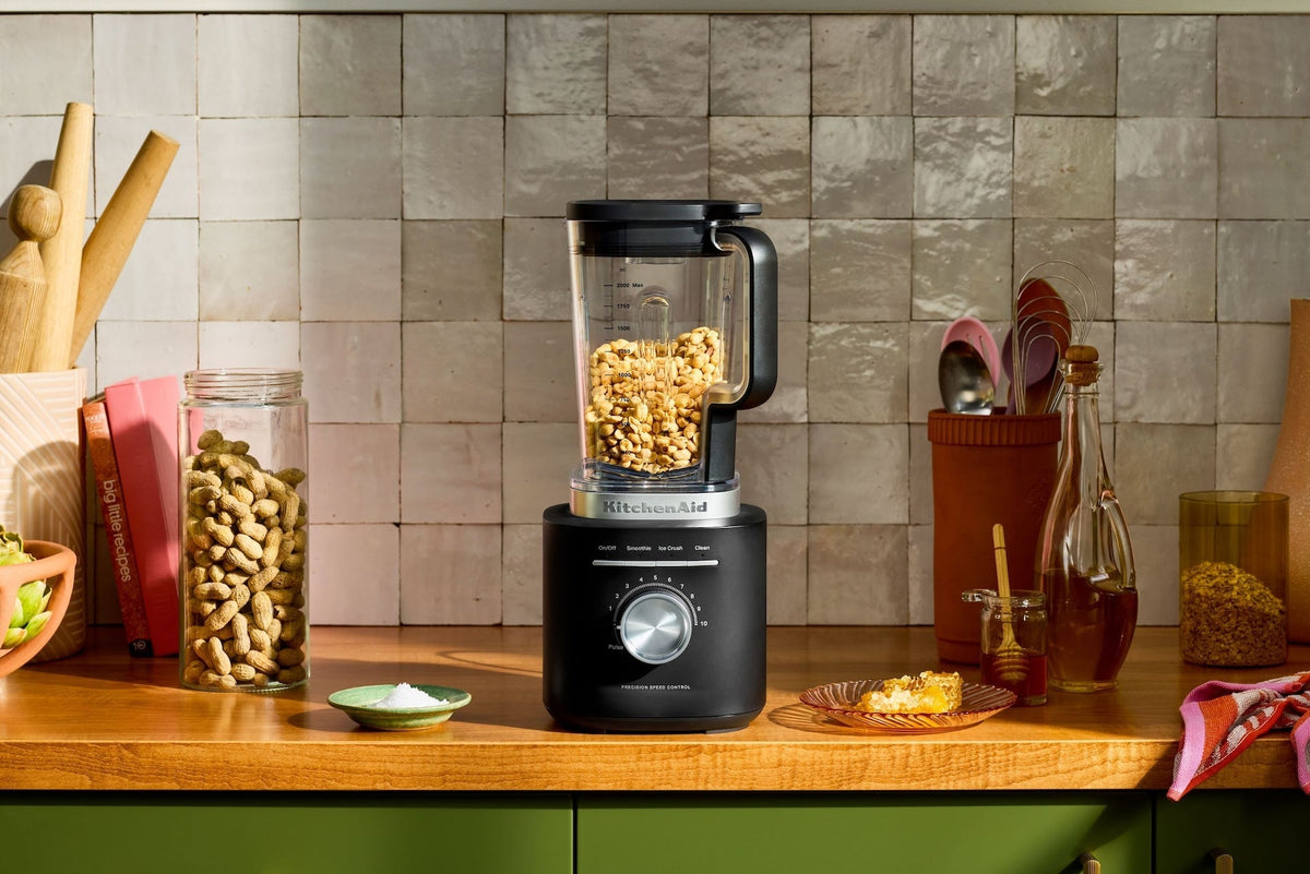 10-Speed Matte Black Pure Power Blender Y1V3 - product image 6
