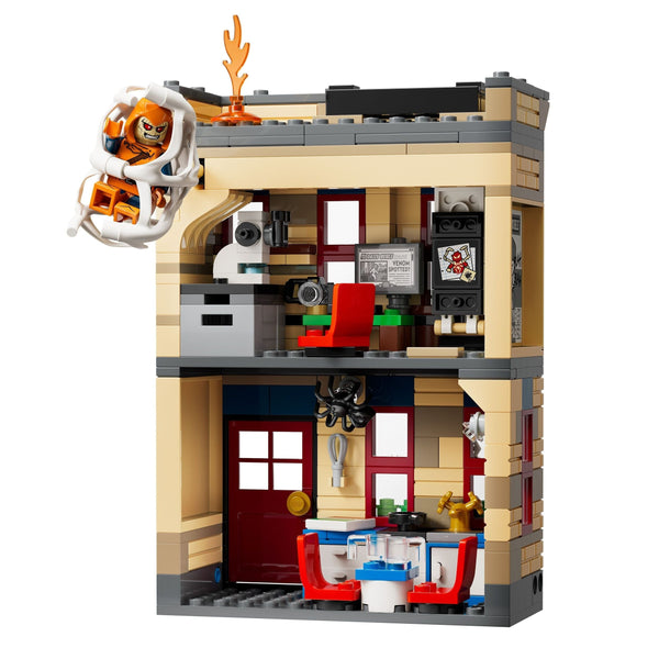 LEGO Peter Parker's Apartment Spider Man - 76317, 394-pcs, Ages 8+ O0L7