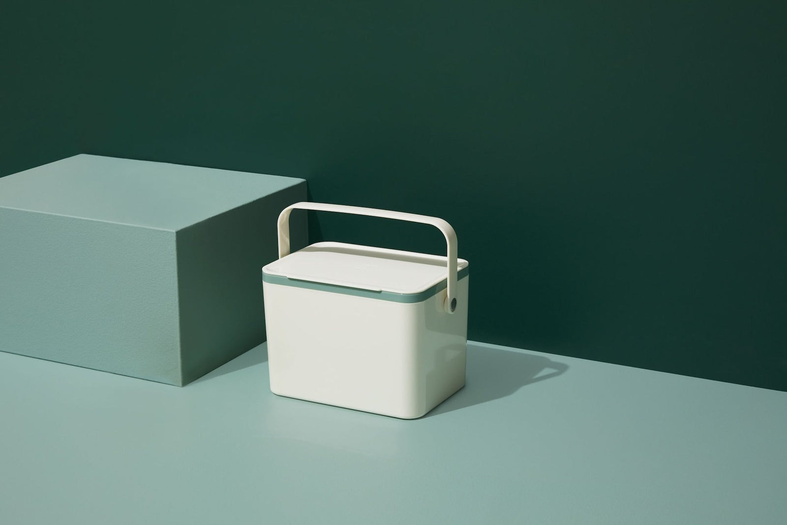 type A Plastic Rectangular Compost Bin, White, 4-L L7C1 - product image 8
